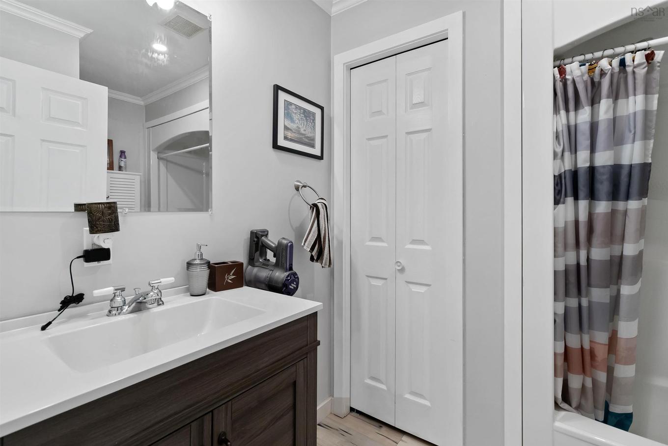 47 Paces Lane, Roseway, NS