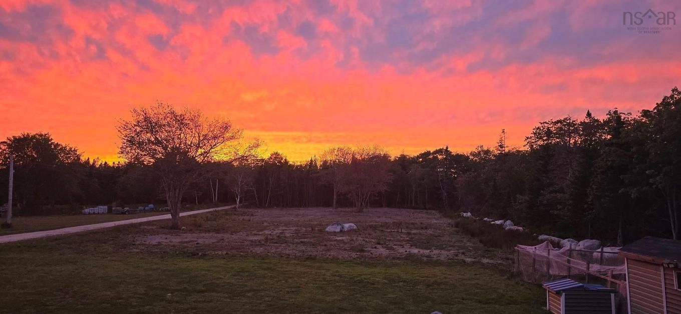 47 Paces Lane, Roseway, NS