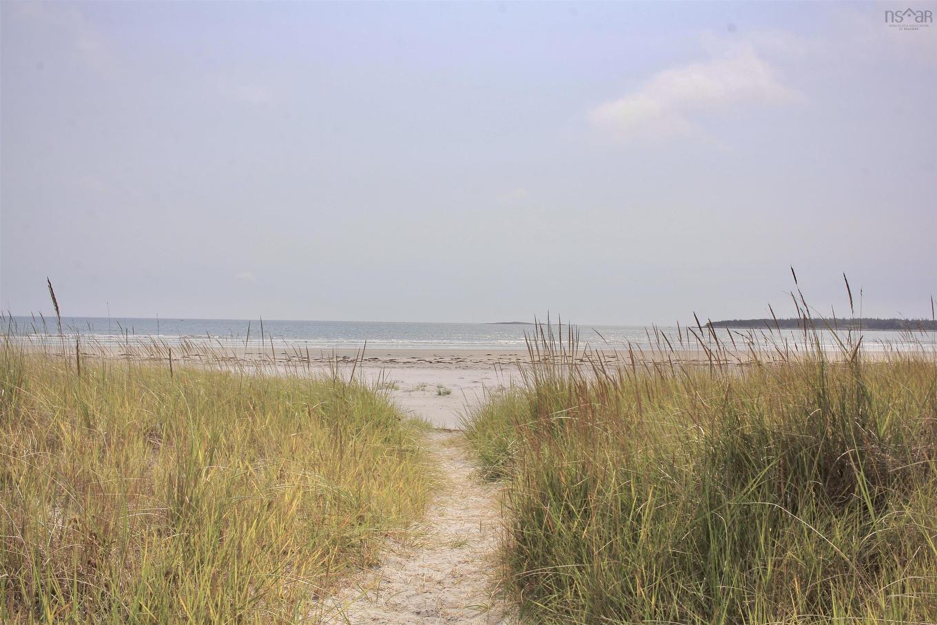 47 Paces Lane, Roseway, NS