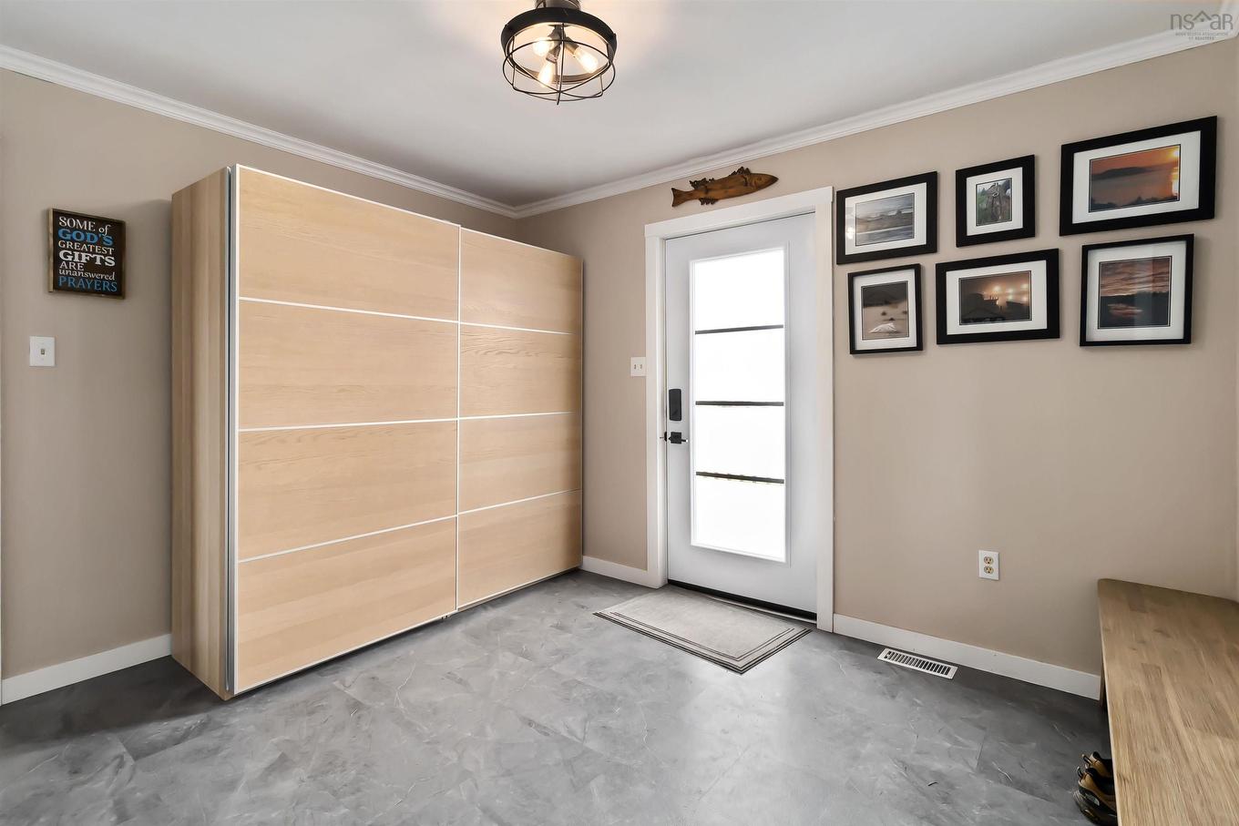 47 Paces Lane, Roseway, NS