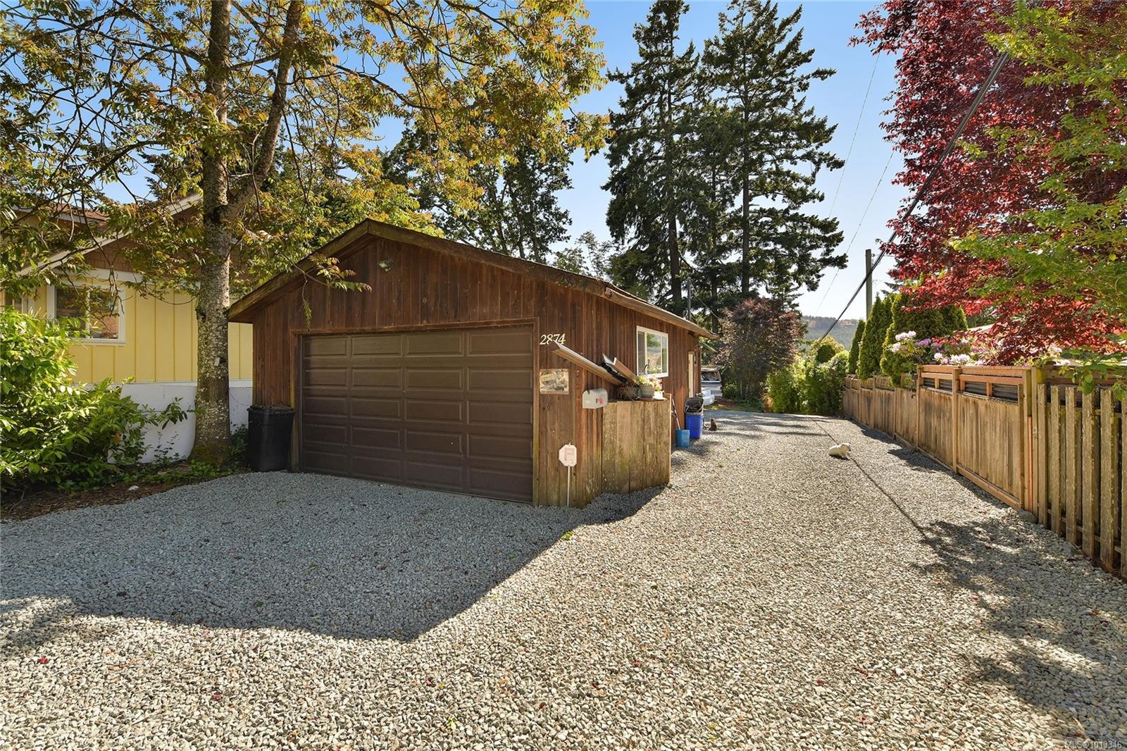2874 Leigh Rd, Langford, BC