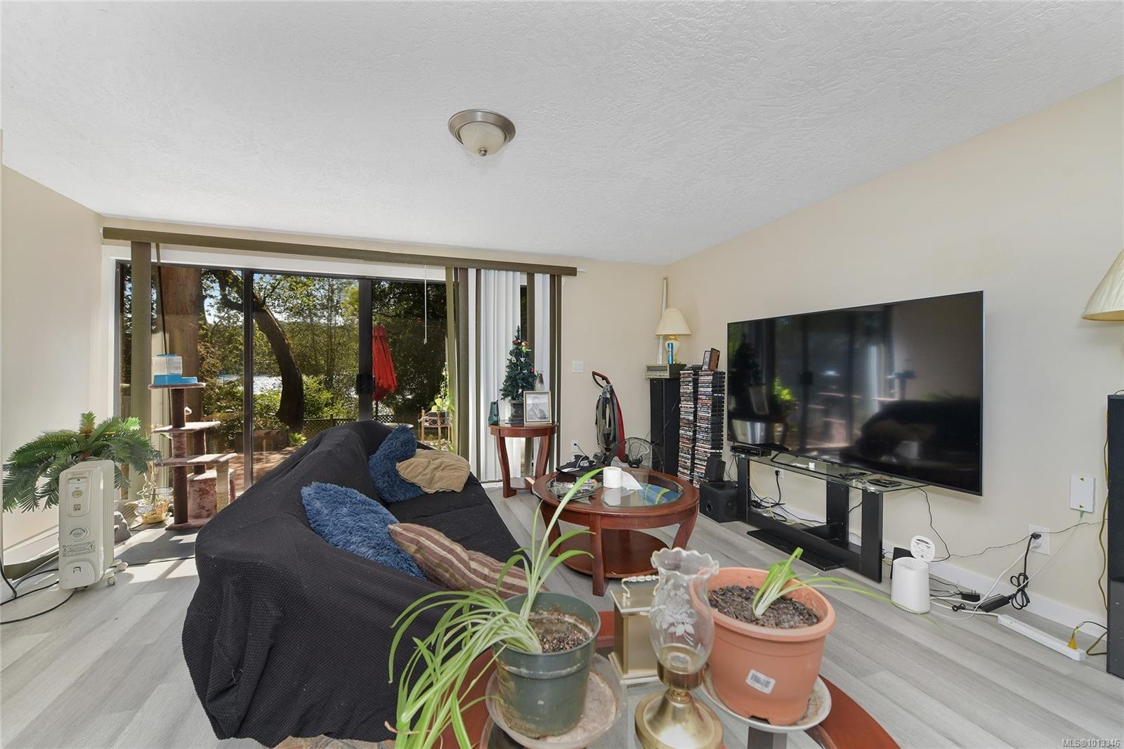 2874 Leigh Rd, Langford, BC