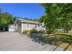 284 rue du Pêcheur N ST Lamèque, NB E8T 1K3