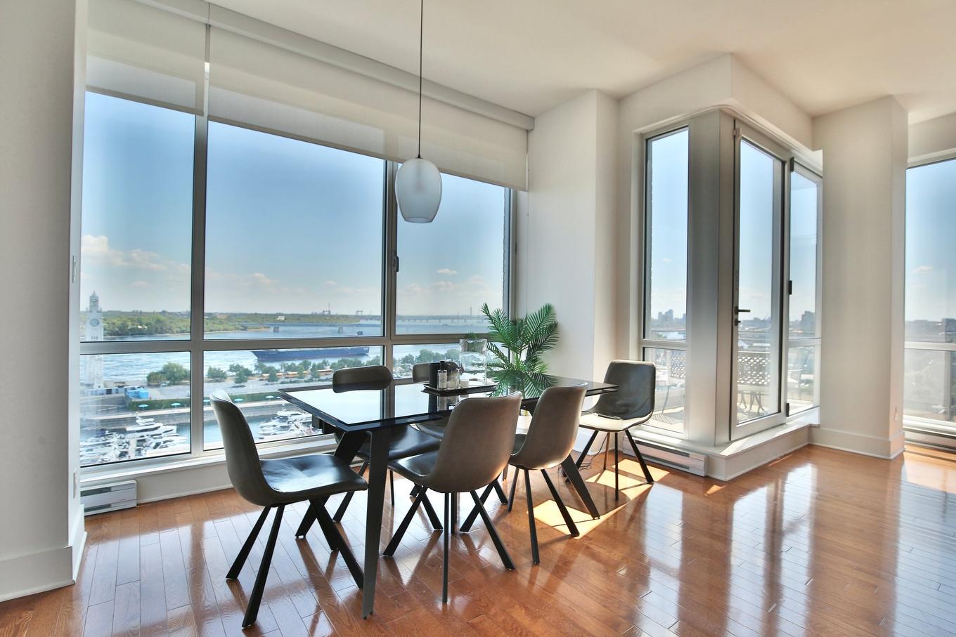 Dinette - 914-901 Rue De La Commune E., Montréal (Ville-Marie), QC - Indoor Photo Showing Dining Room