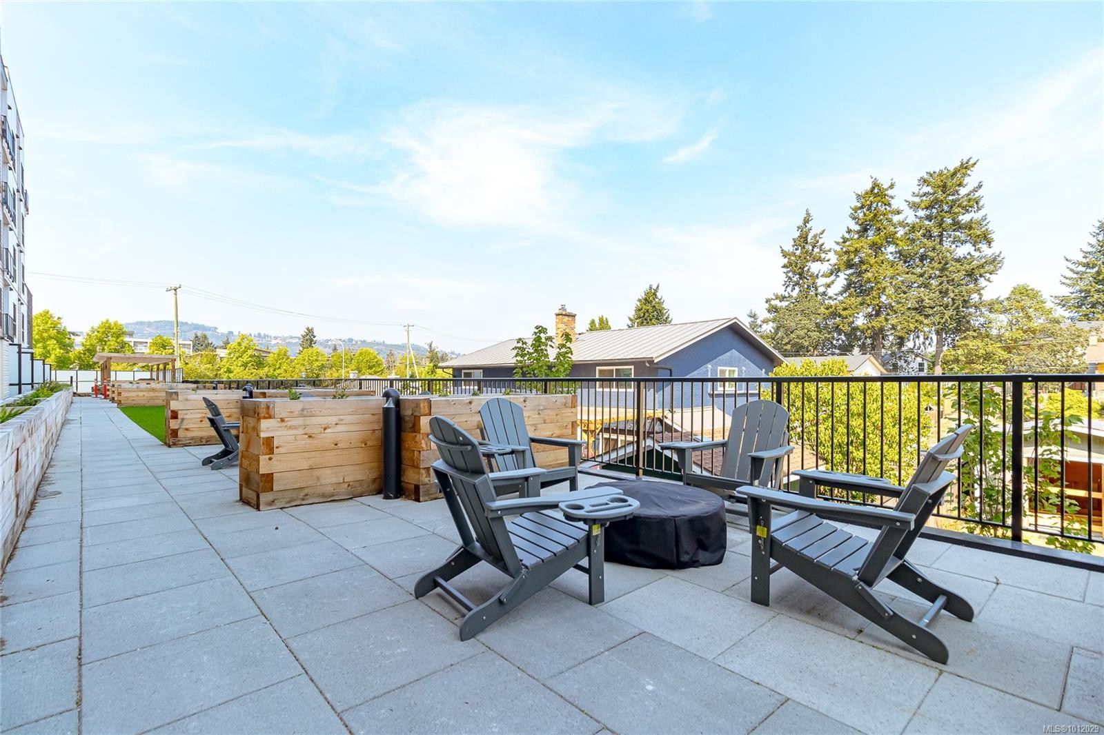 333-2629 Millstream Rd, Langford, BC - Outdoor With Deck Patio Veranda With Exterior
