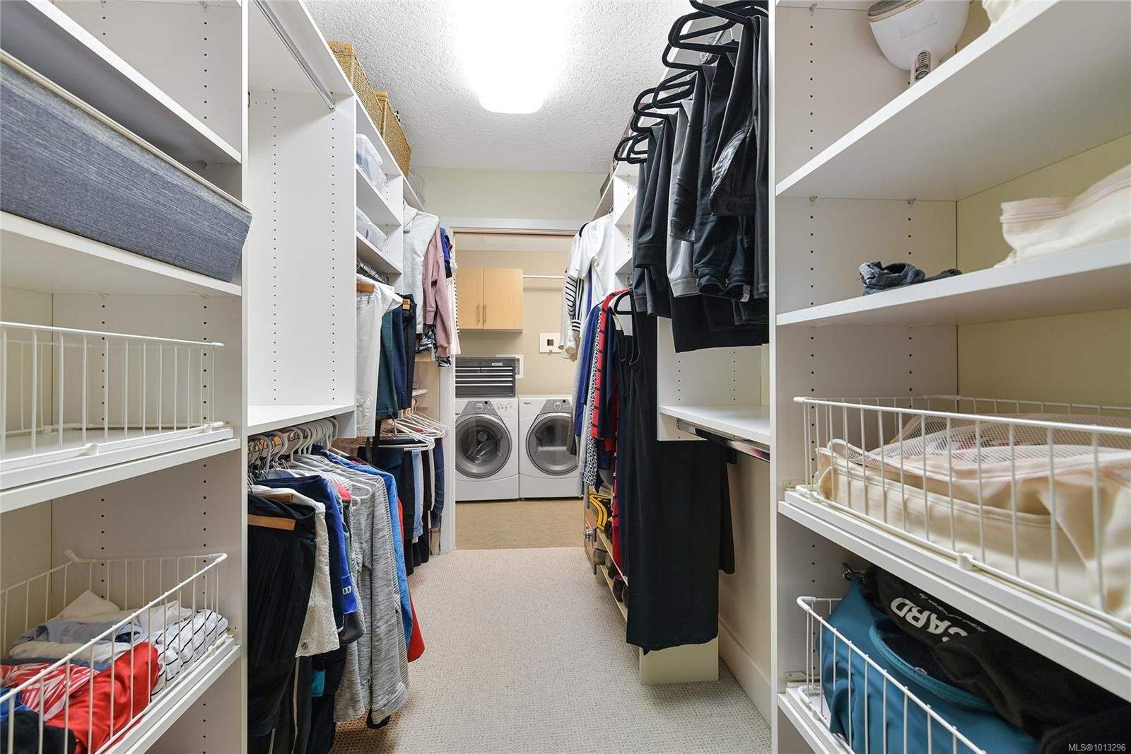 502-748 Sayward Hill Terr, Saanich, BC - Indoor With Storage