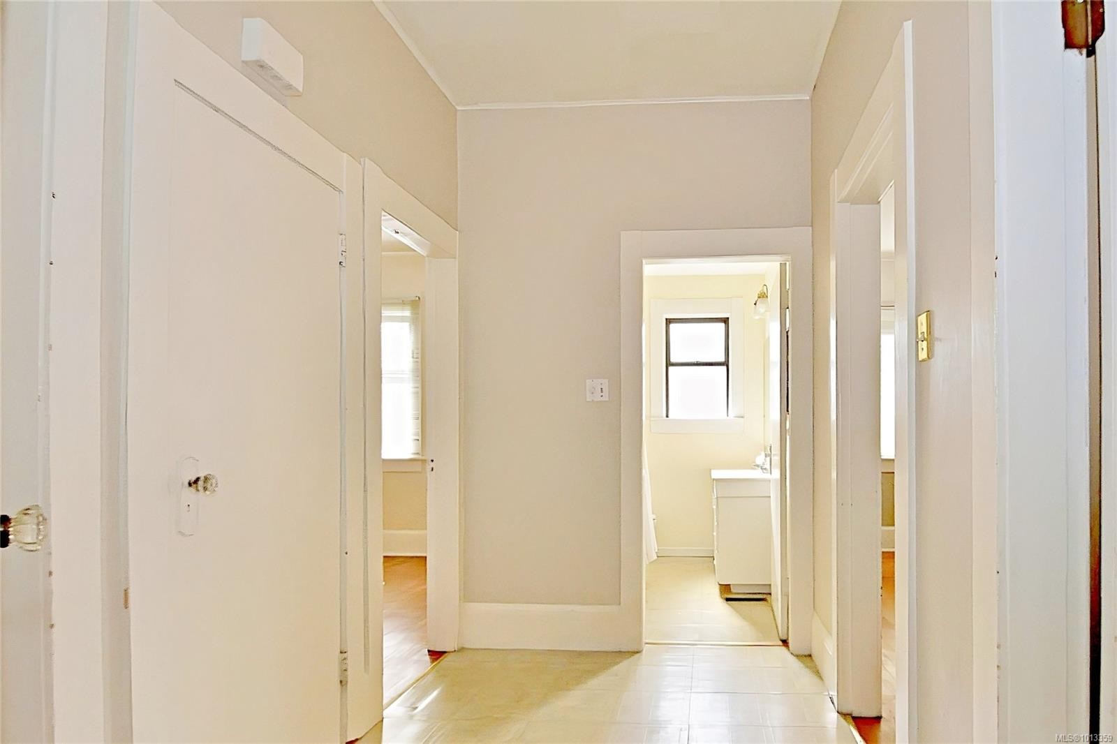 350 Stewart Ave, Nanaimo, BC - Indoor Photo Showing Other Room