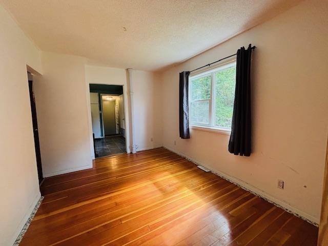 215 Matheson St N, Kenora, ON - Indoor Photo Showing Other Room