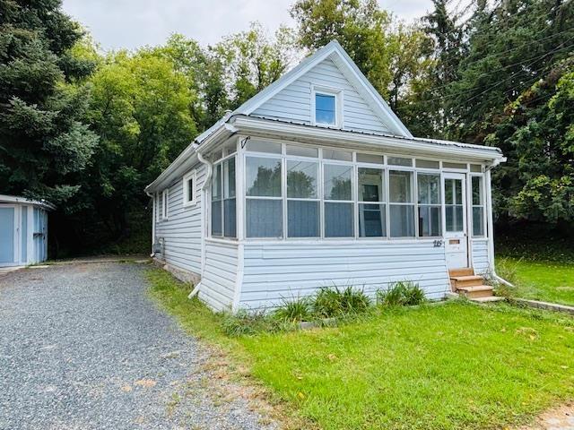 215 Matheson St N, Kenora, ON - Outdoor