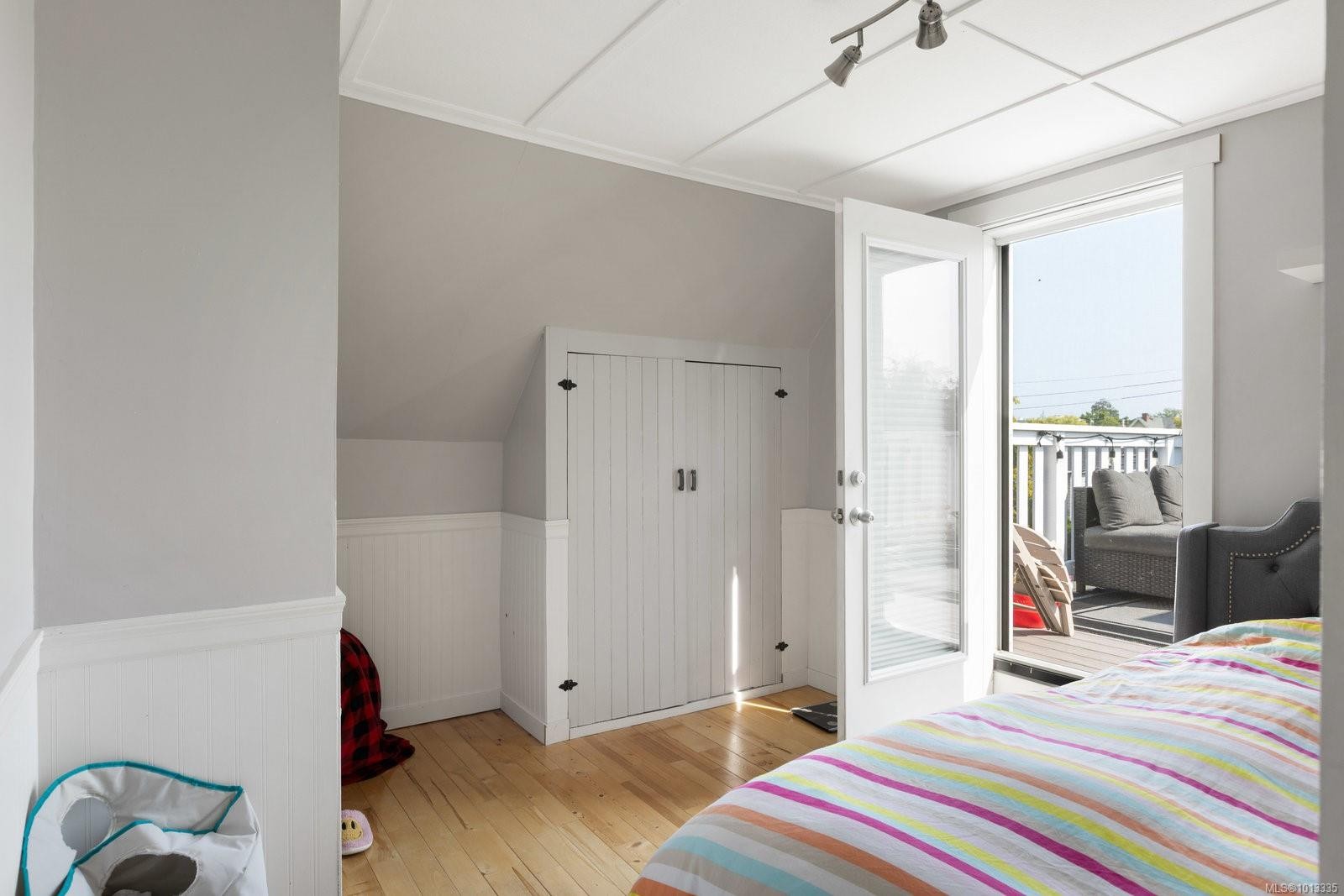 2393 Eastdowne Rd, Oak Bay, BC