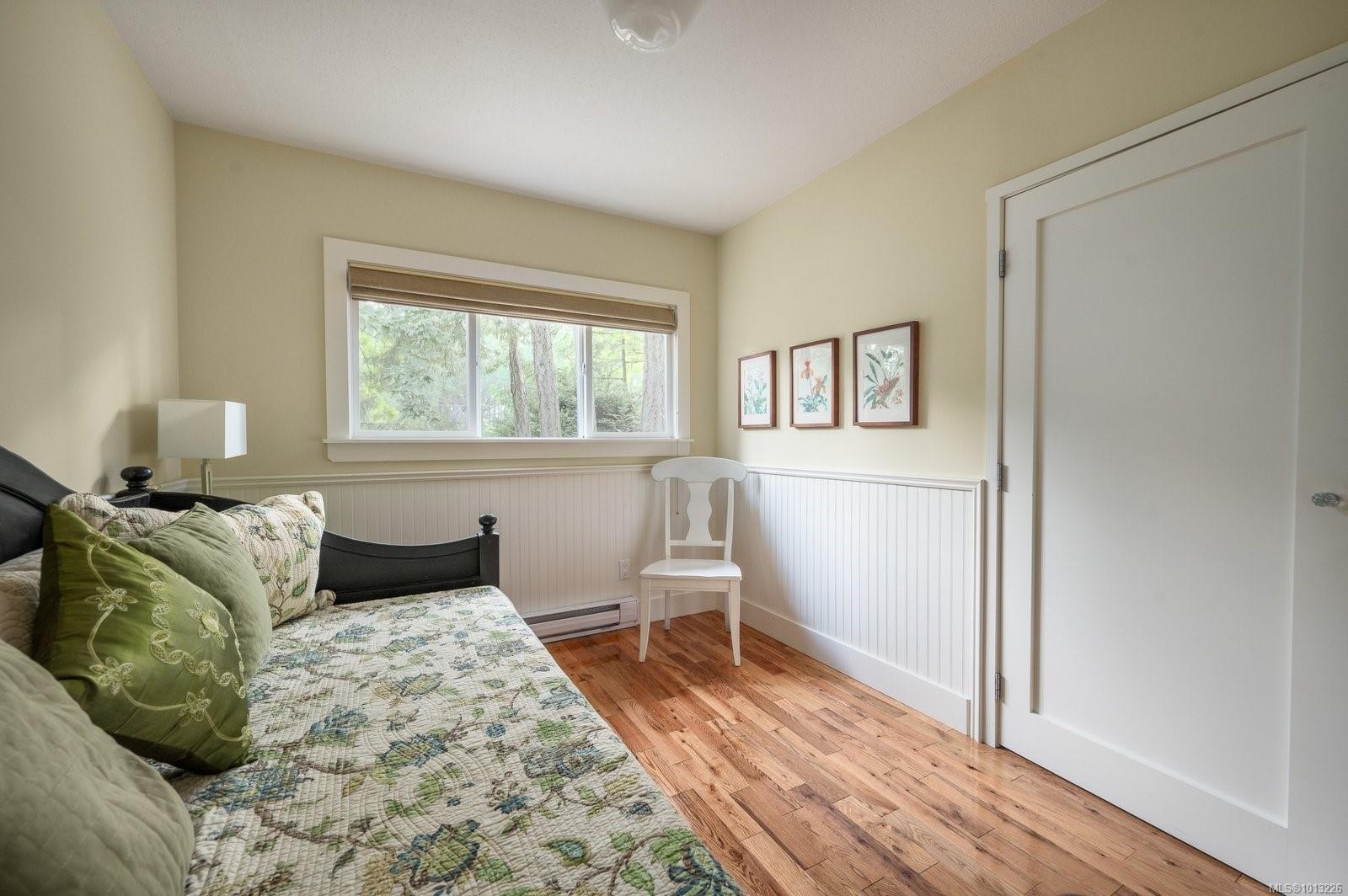 99 Captain Morgans Blvd, Protection Island, BC