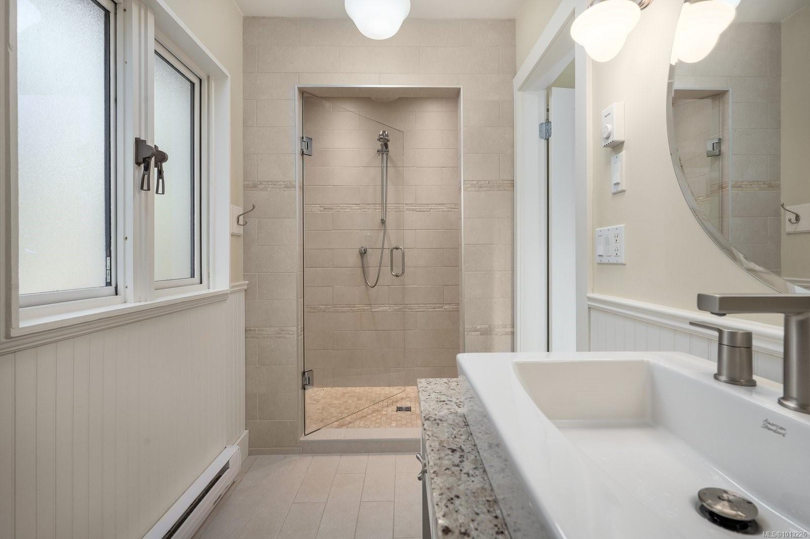 99 Captain Morgans Blvd, Protection Island, BC