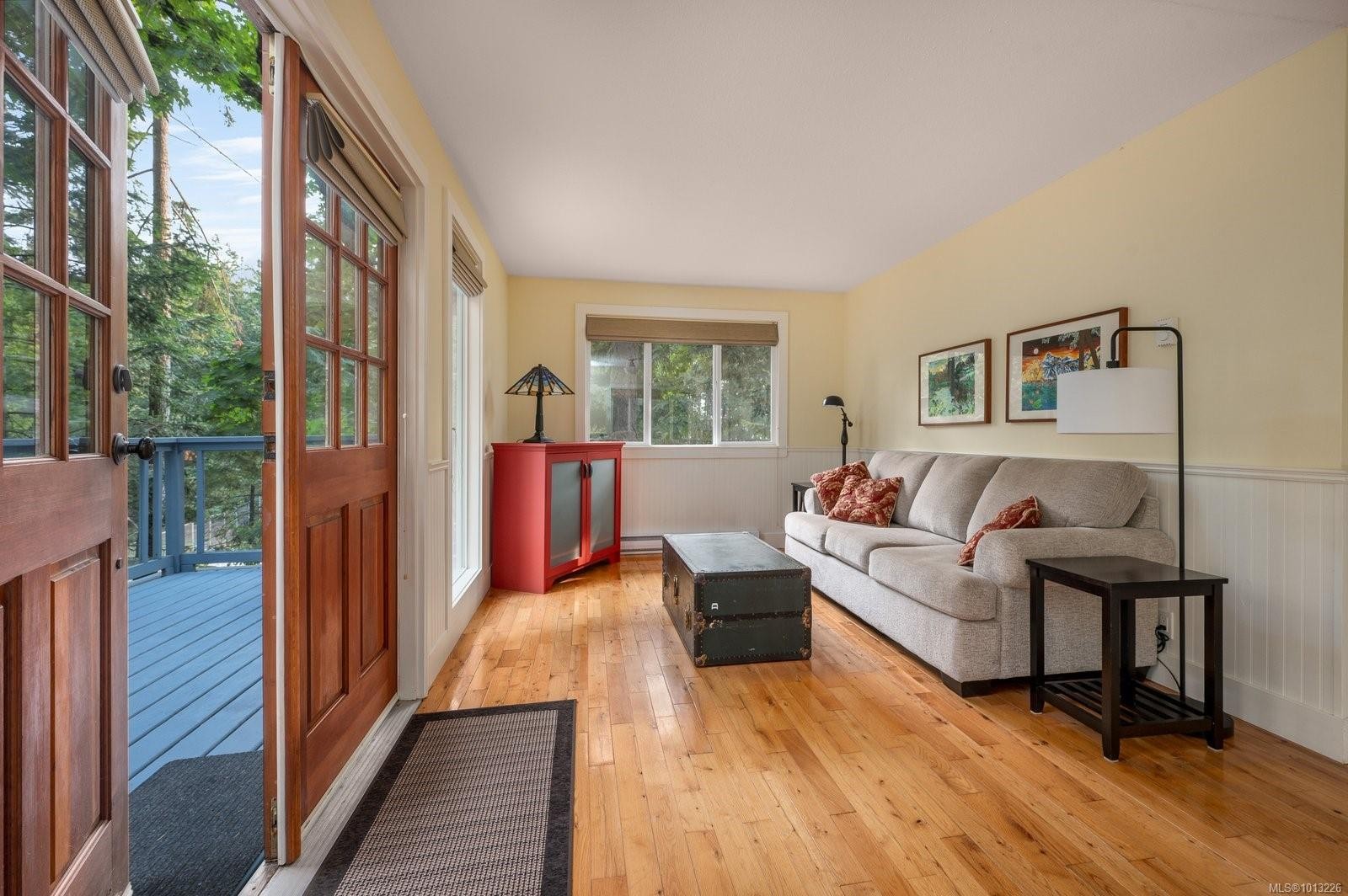 99 Captain Morgans Blvd, Protection Island, BC