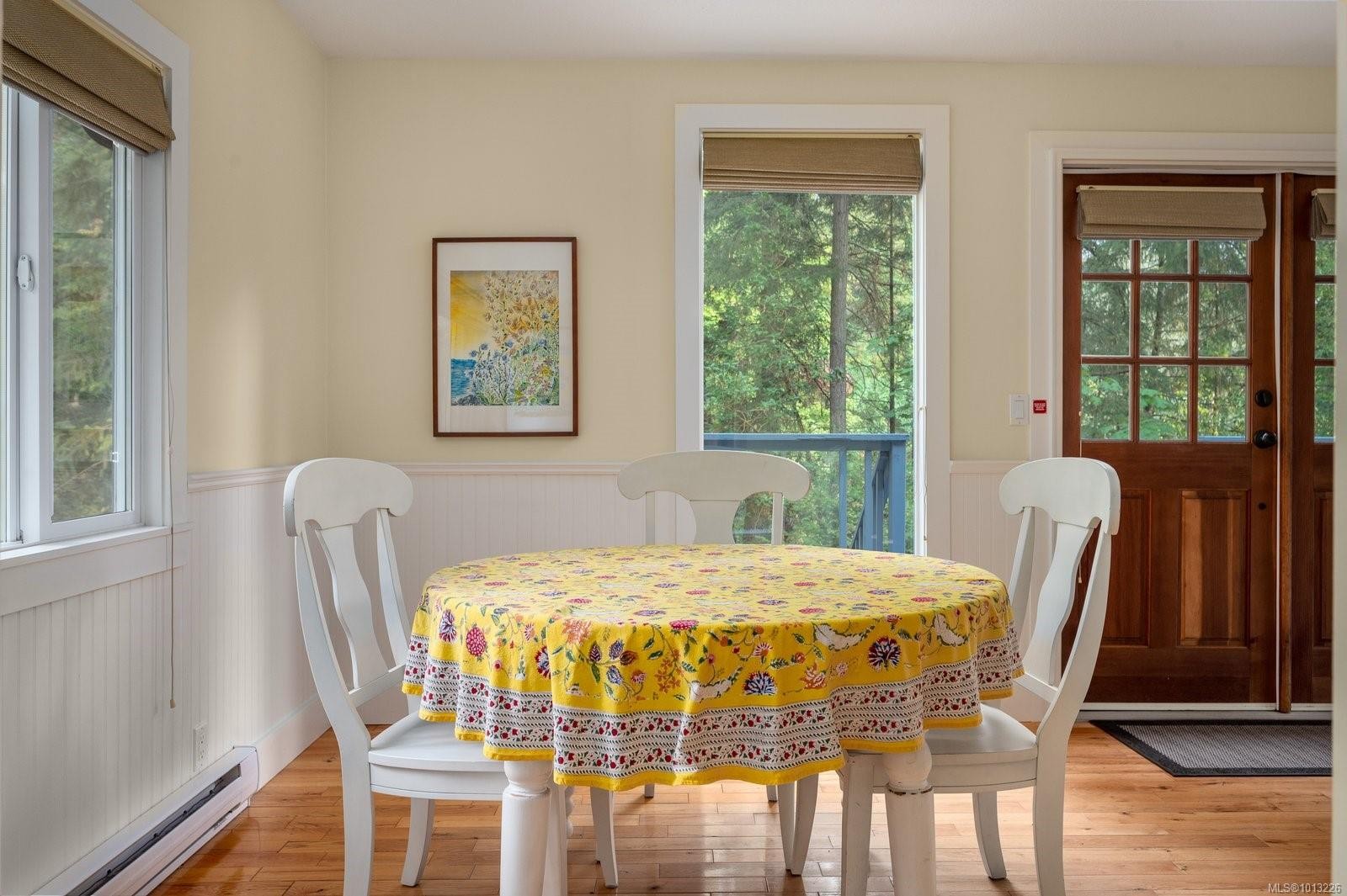 99 Captain Morgans Blvd, Protection Island, BC