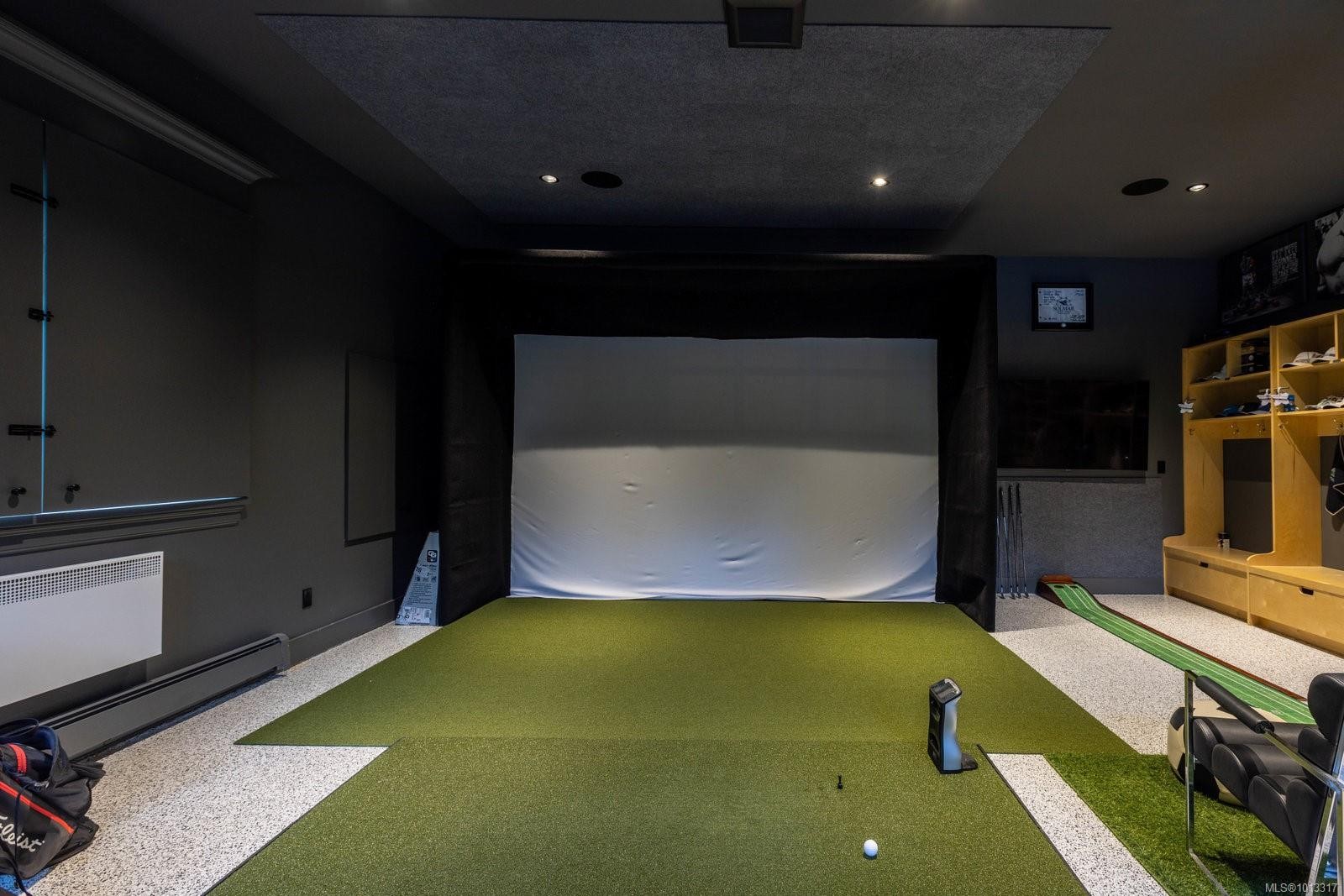 3375 Ripon Rd, Oak Bay, BC