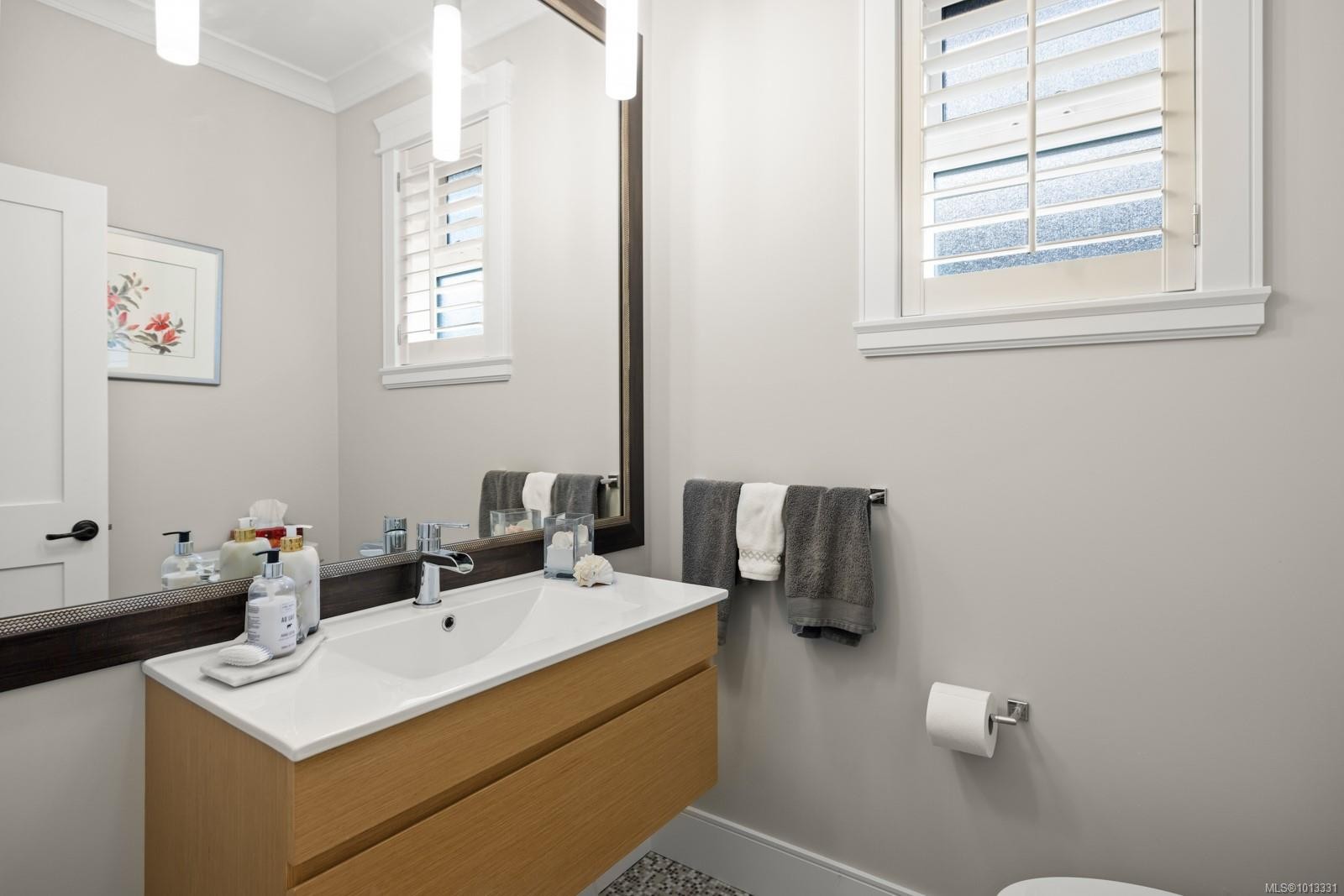 2027 Hedgestone Lane, Langford, BC