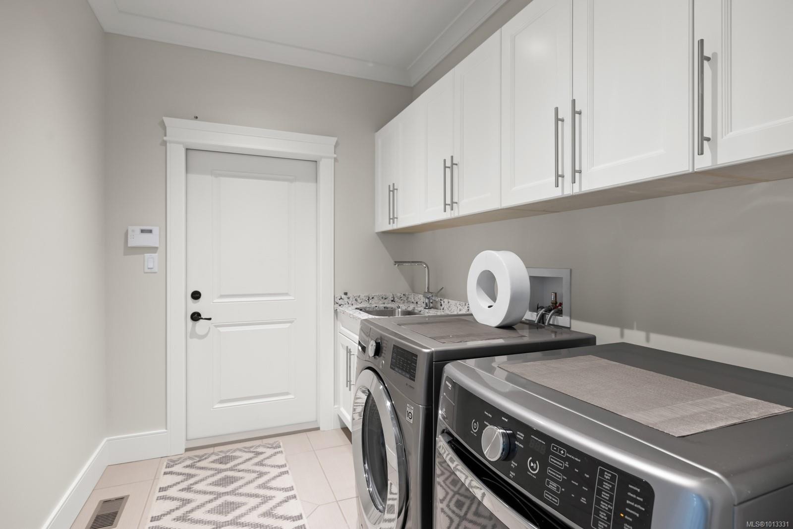 2027 Hedgestone Lane, Langford, BC