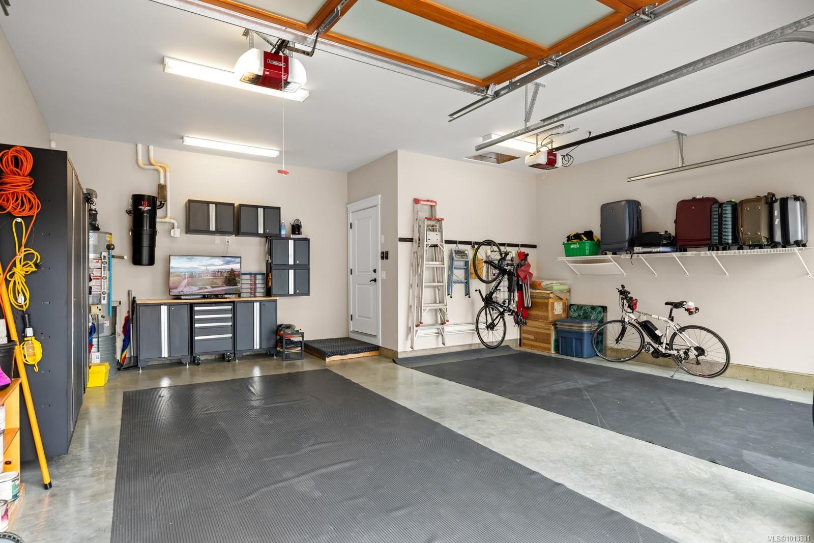 2027 Hedgestone Lane, Langford, BC