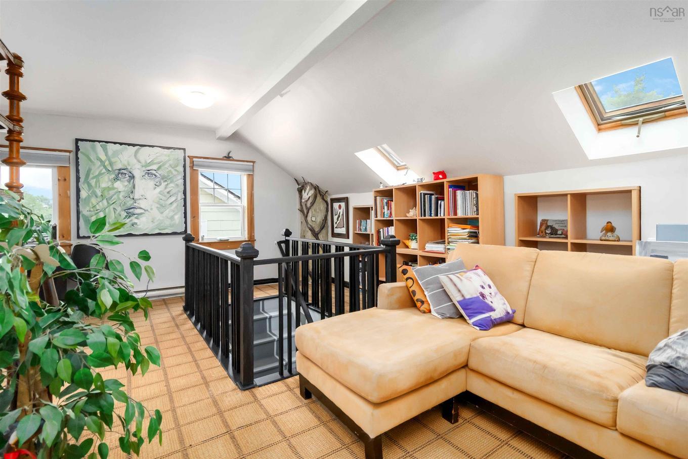 949 Mclean Street, Halifax, NS