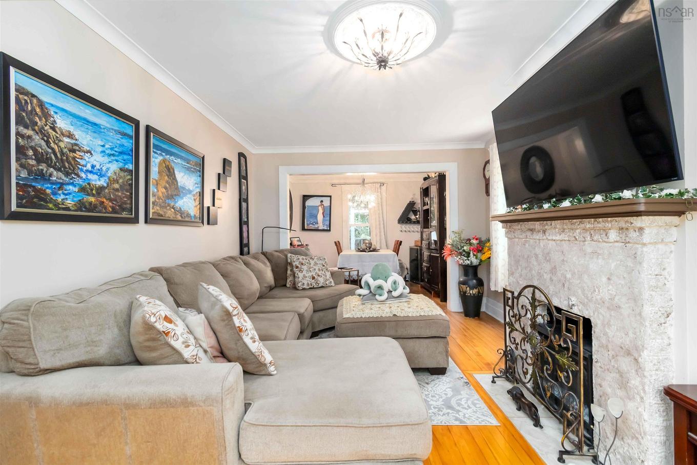 949 Mclean Street, Halifax, NS