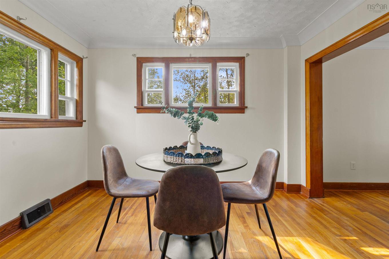 193 Highway 2, Enfield, NS