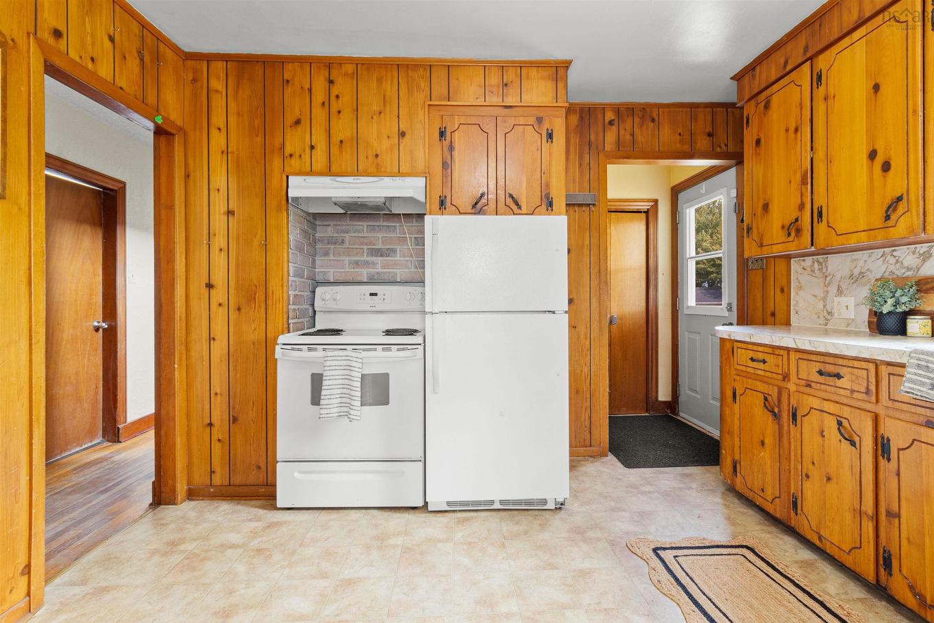 193 Highway 2, Enfield, NS