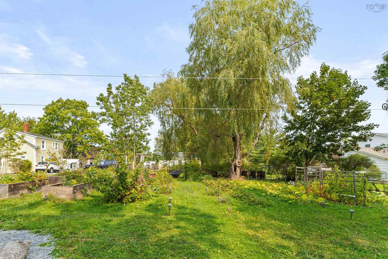 193 Highway 2, Enfield, NS