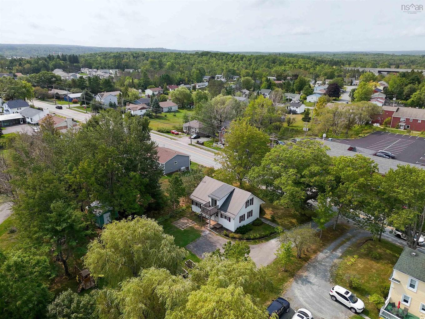 193 Highway 2, Enfield, NS