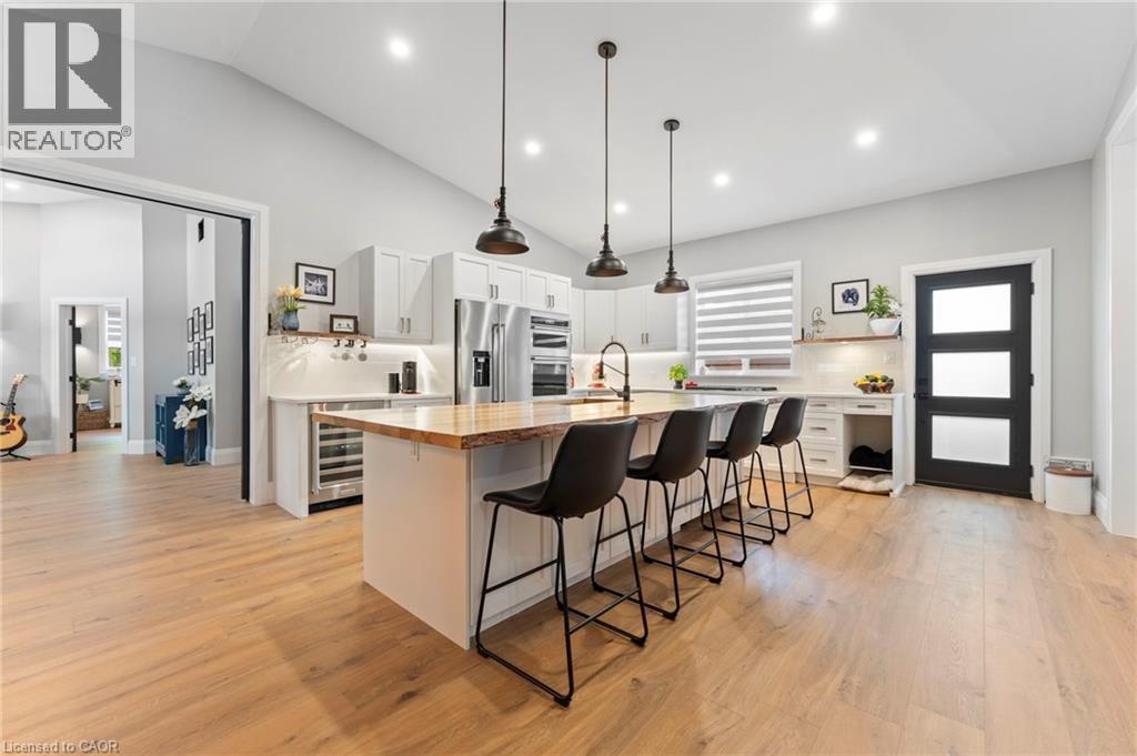1283 Swan Street, Ayr, ON - Indoor Photo Showing Kitchen With Upgraded Kitchen