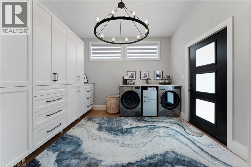 1283 Swan Street, Ayr, ON - Indoor Photo Showing Laundry Room