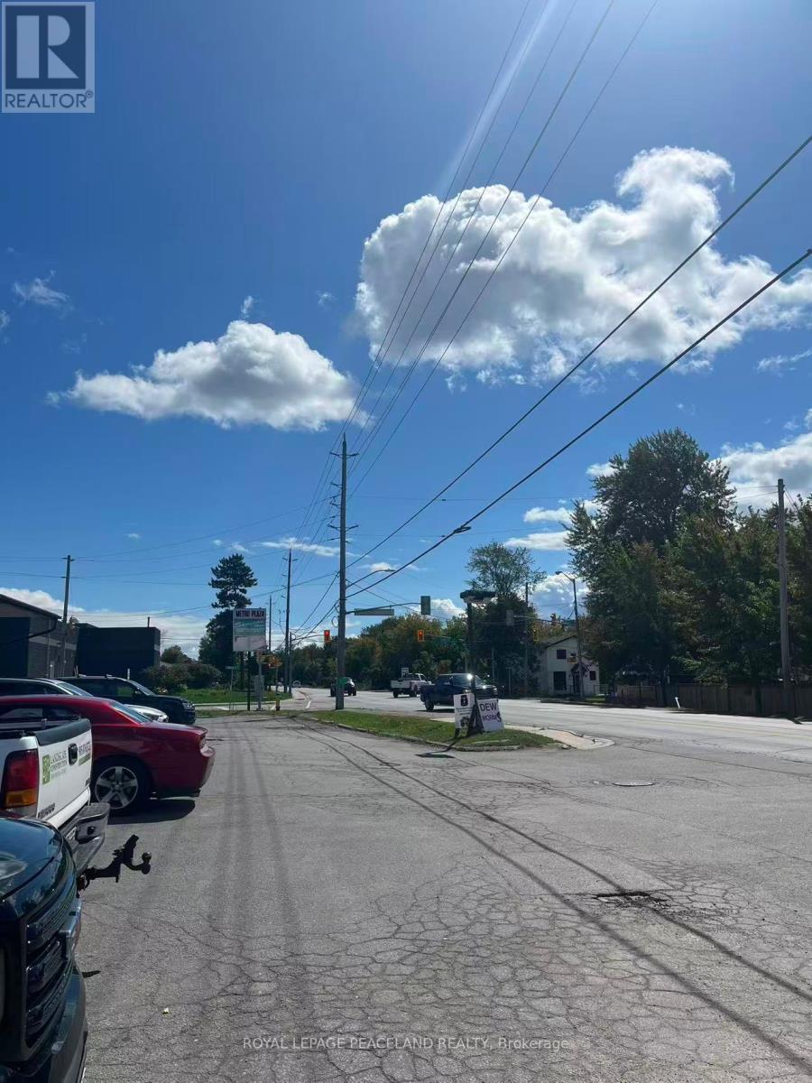 5 - 25 Metro Road S, Georgina, ON