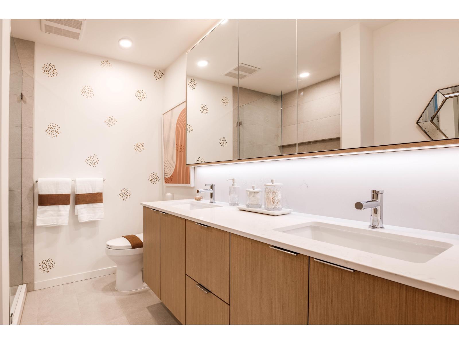 148 2350 165 Street, Surrey, BC - Indoor Photo Showing Bathroom