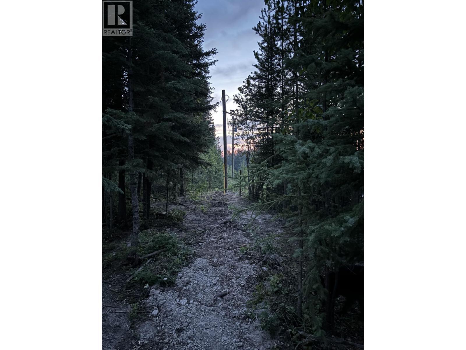 8205 Gladtidings Drive, Prince George, BC