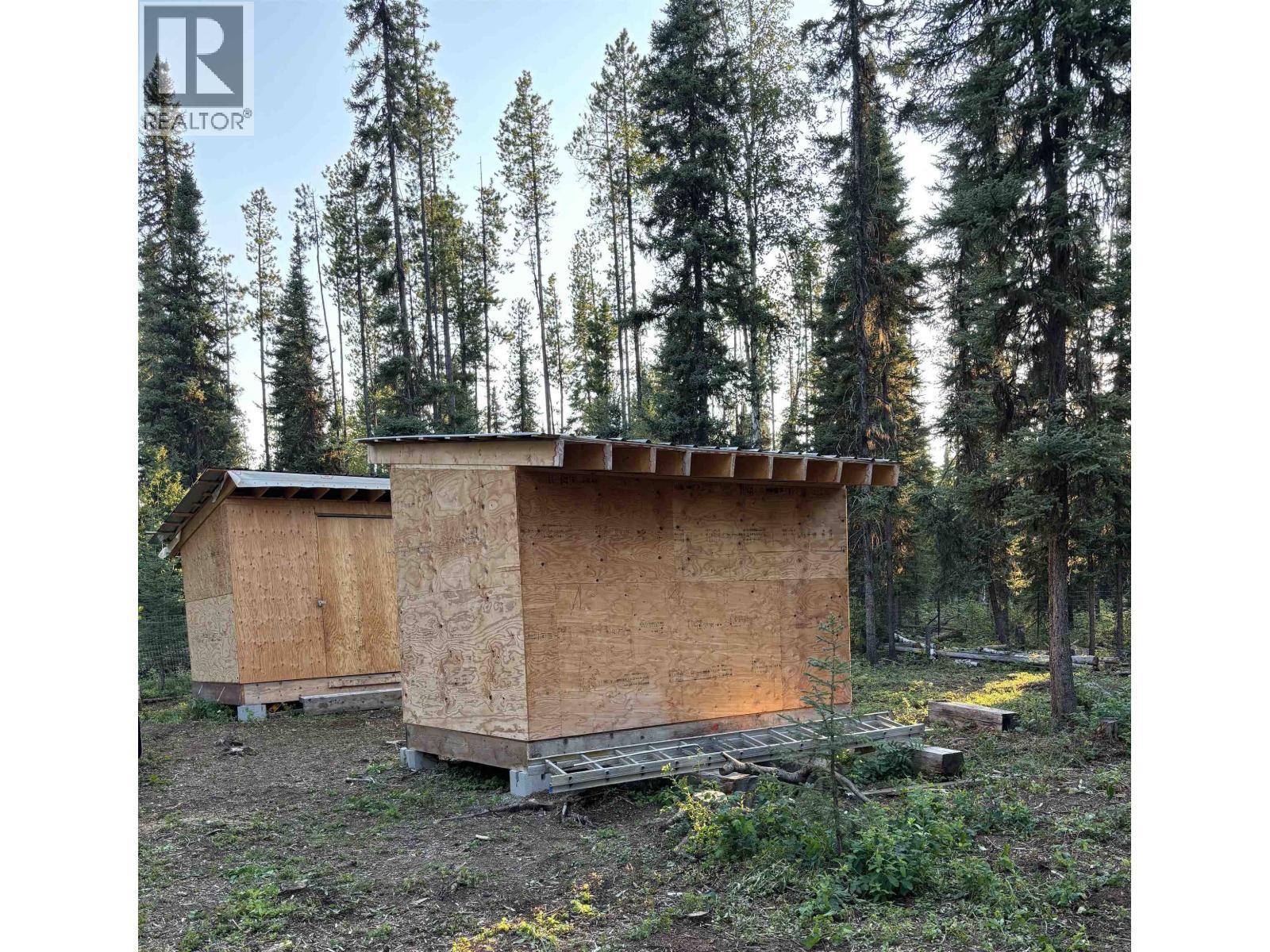 8205 Gladtidings Drive, Prince George, BC