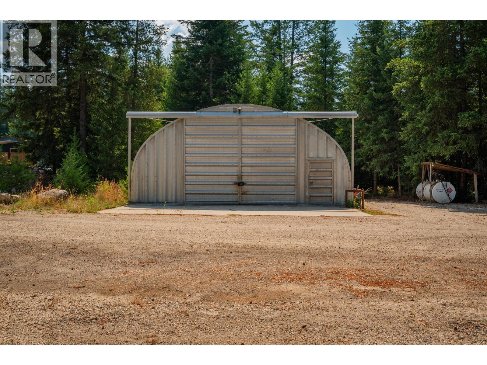 2718 Osachoff Road, South Slocan, BC - Outdoor