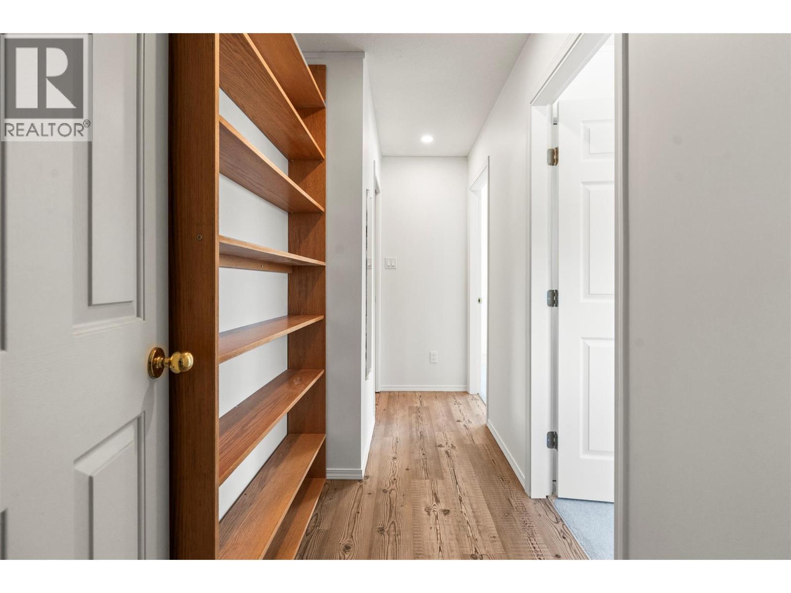 2804 25 Street, Vernon, BC - Indoor Photo Showing Other Room