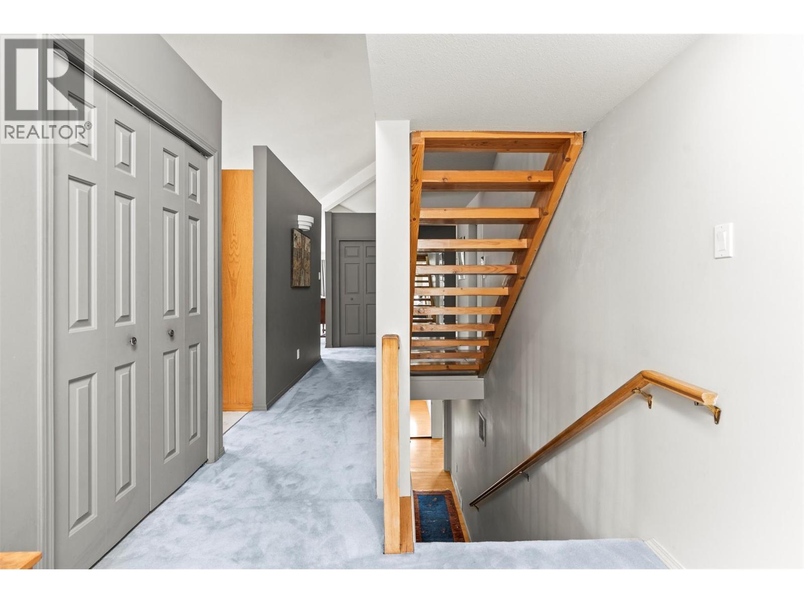 2804 25 Street, Vernon, BC - Indoor Photo Showing Other Room