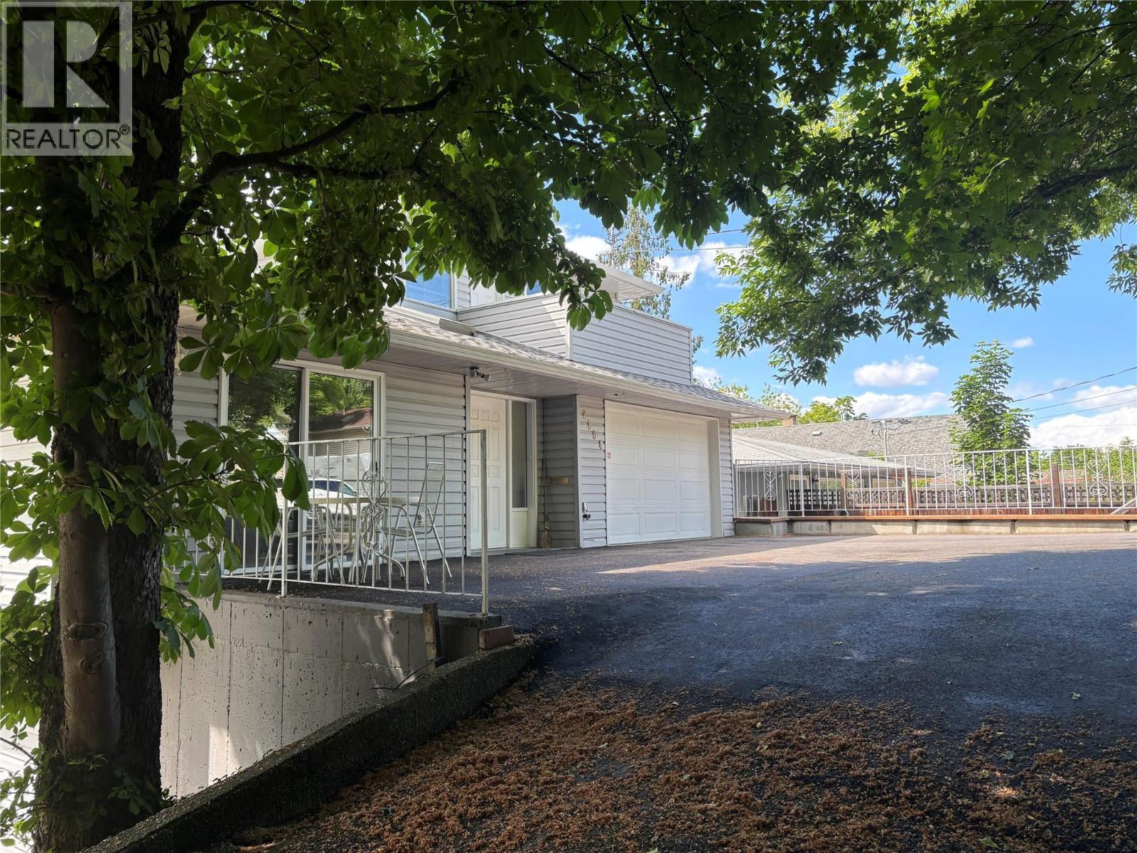 2804 25 Street, Vernon, BC - Outdoor