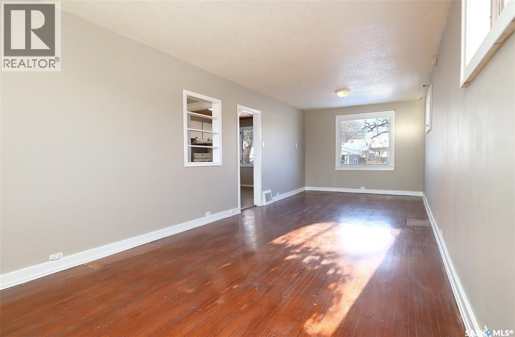 4530 Dewdney Avenue, Regina, SK - Indoor Photo Showing Other Room