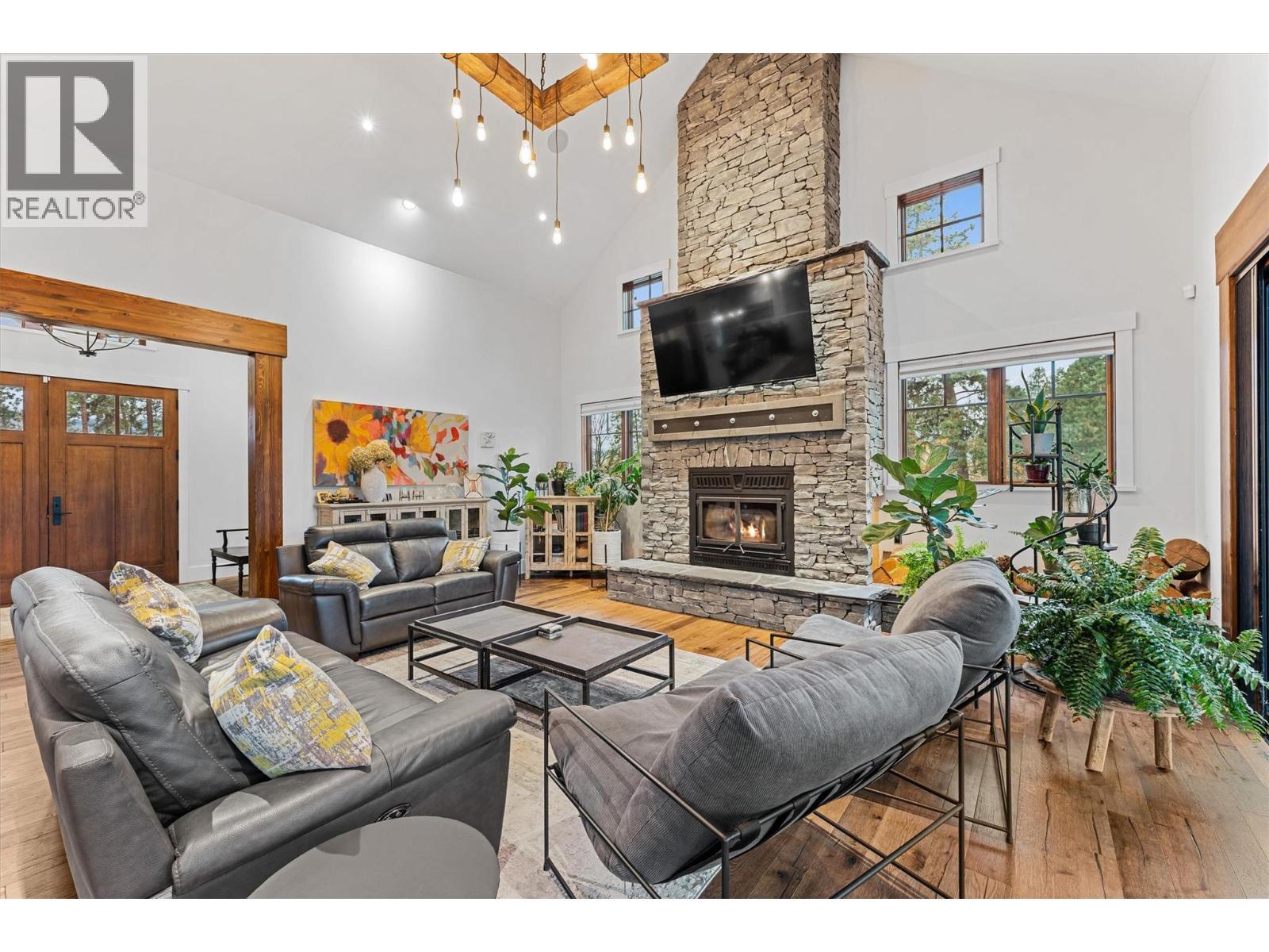 2150 Saucier Road, Kelowna, BC