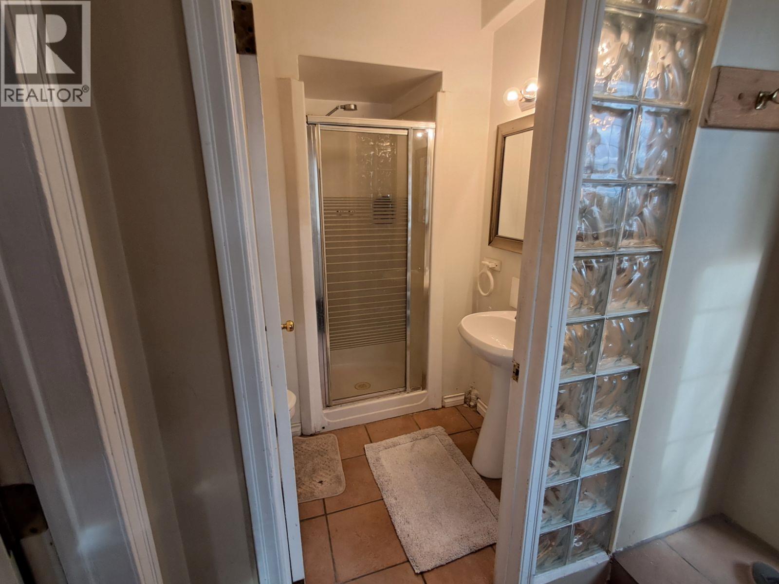 5403 Snowbrush Street, Oliver, BC