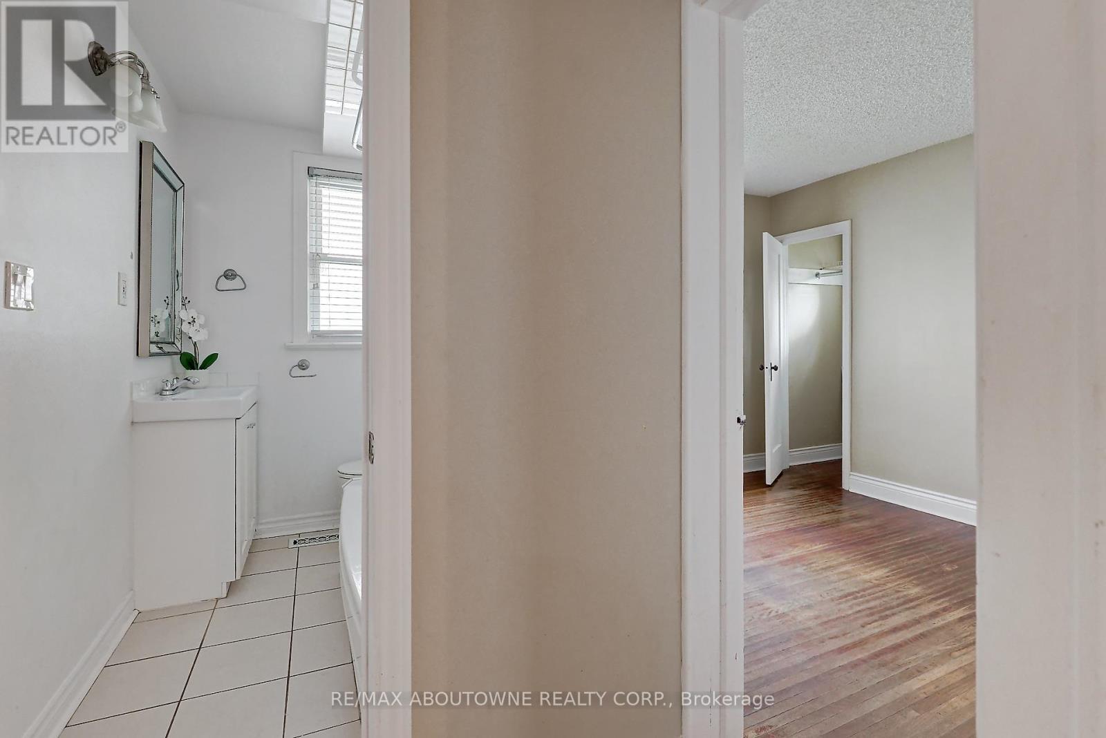 469 Woodland Avenue, Burlington, ON - Indoor Photo Showing Other Room