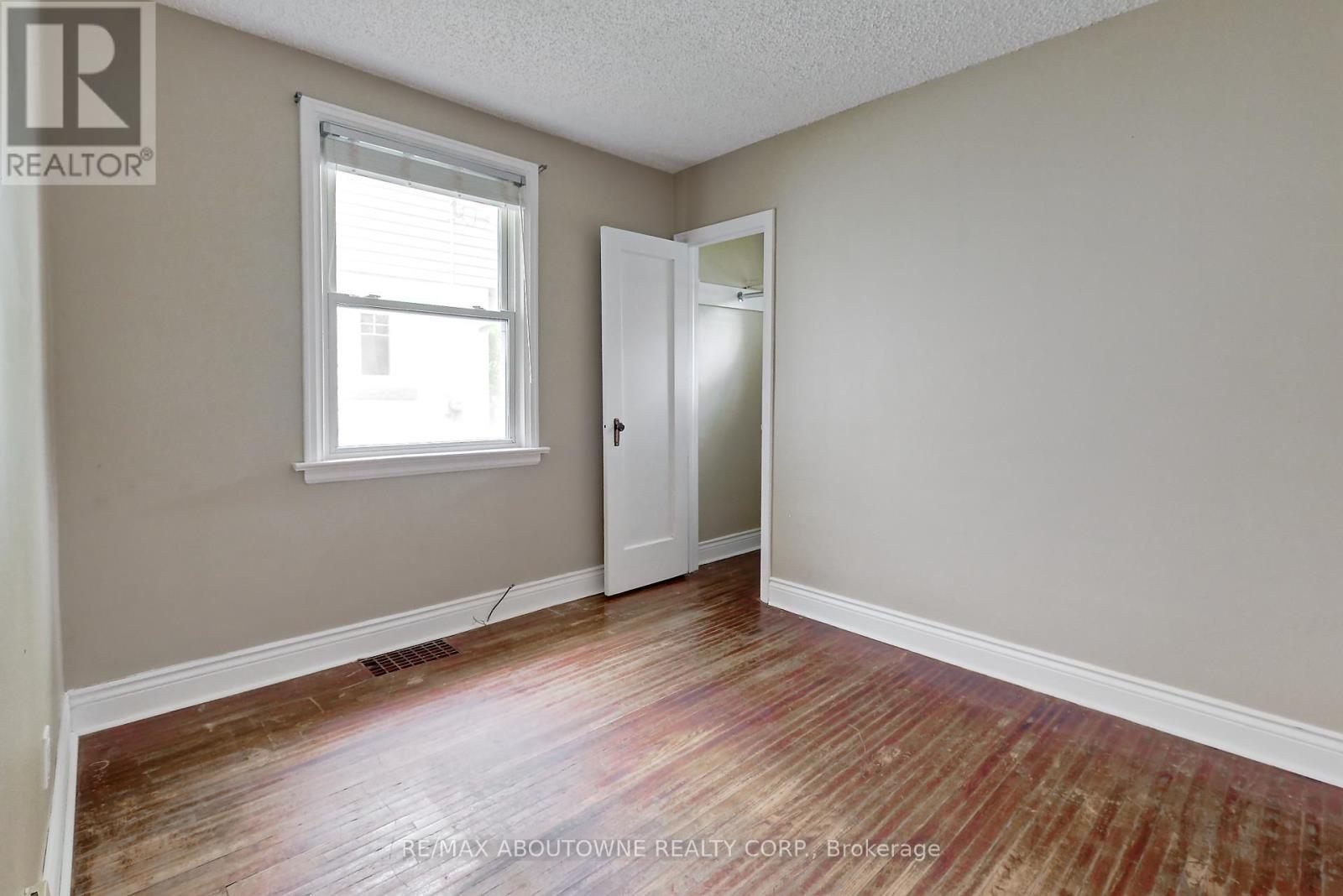 469 Woodland Avenue, Burlington, ON - Indoor Photo Showing Other Room