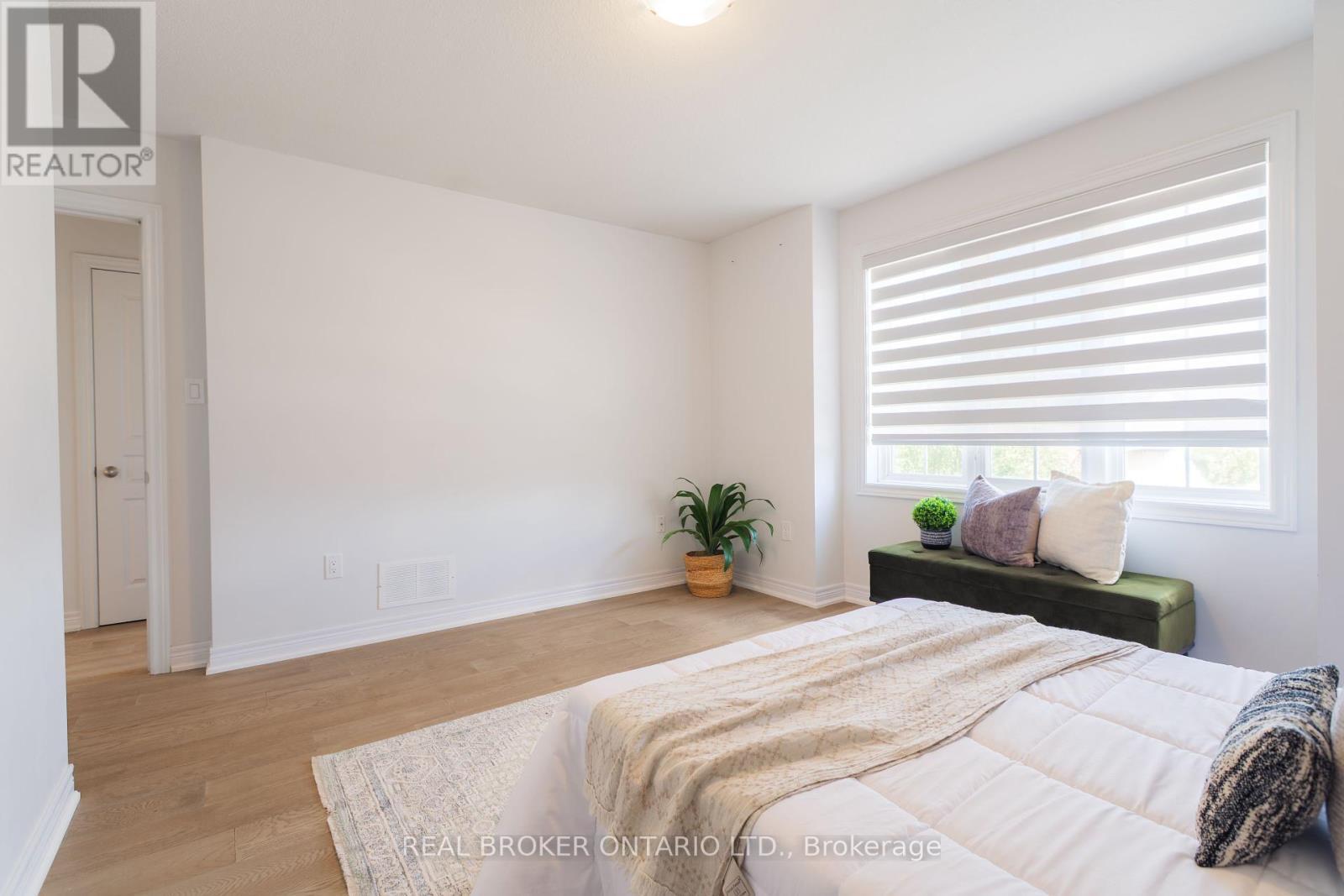 83 Benedict Place, Hamilton, ON - Indoor Photo Showing Bedroom