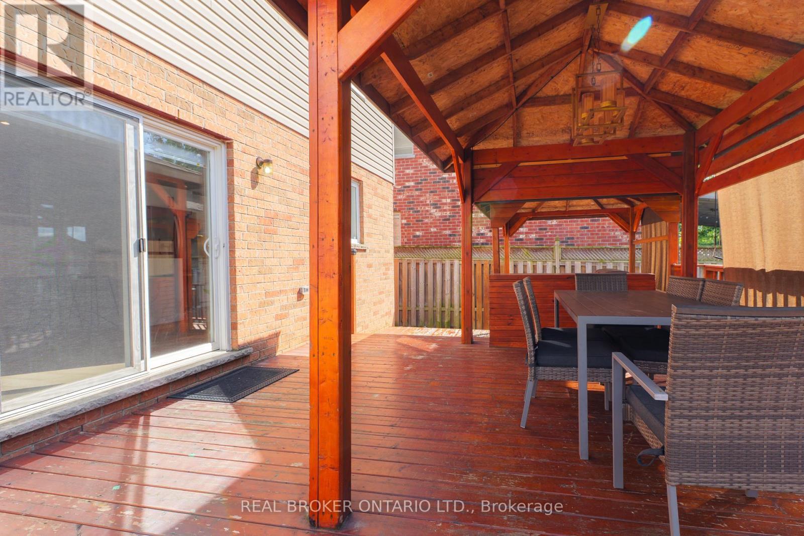 83 Benedict Place, Hamilton, ON - Photo Showing Other Room