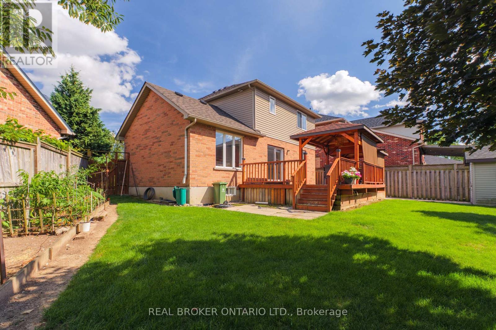 83 Benedict Place, Hamilton, ON - Outdoor