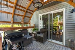 upper deck off dining area -