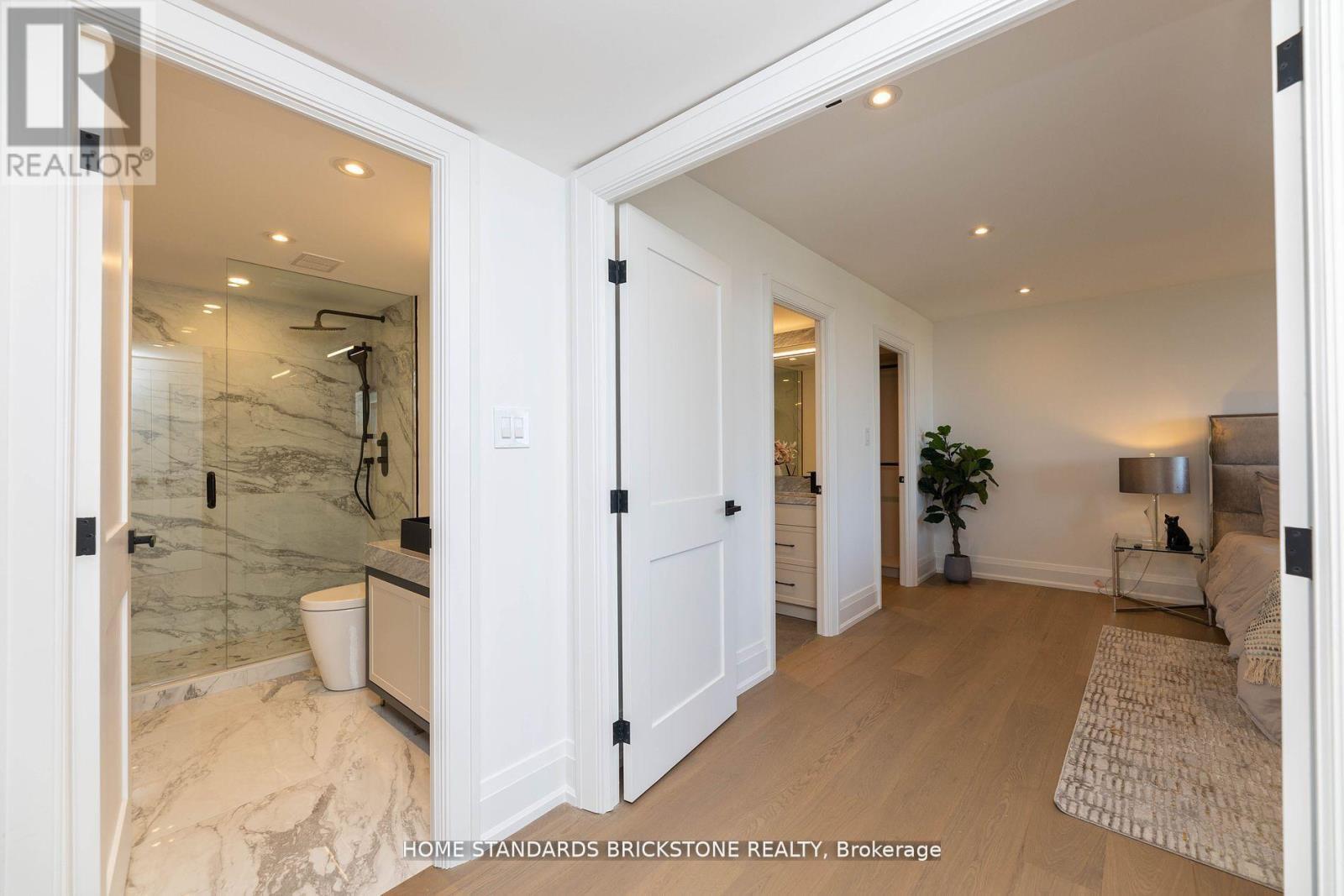 9D - 66 Collier Street, Toronto, ON - Indoor Photo Showing Other Room