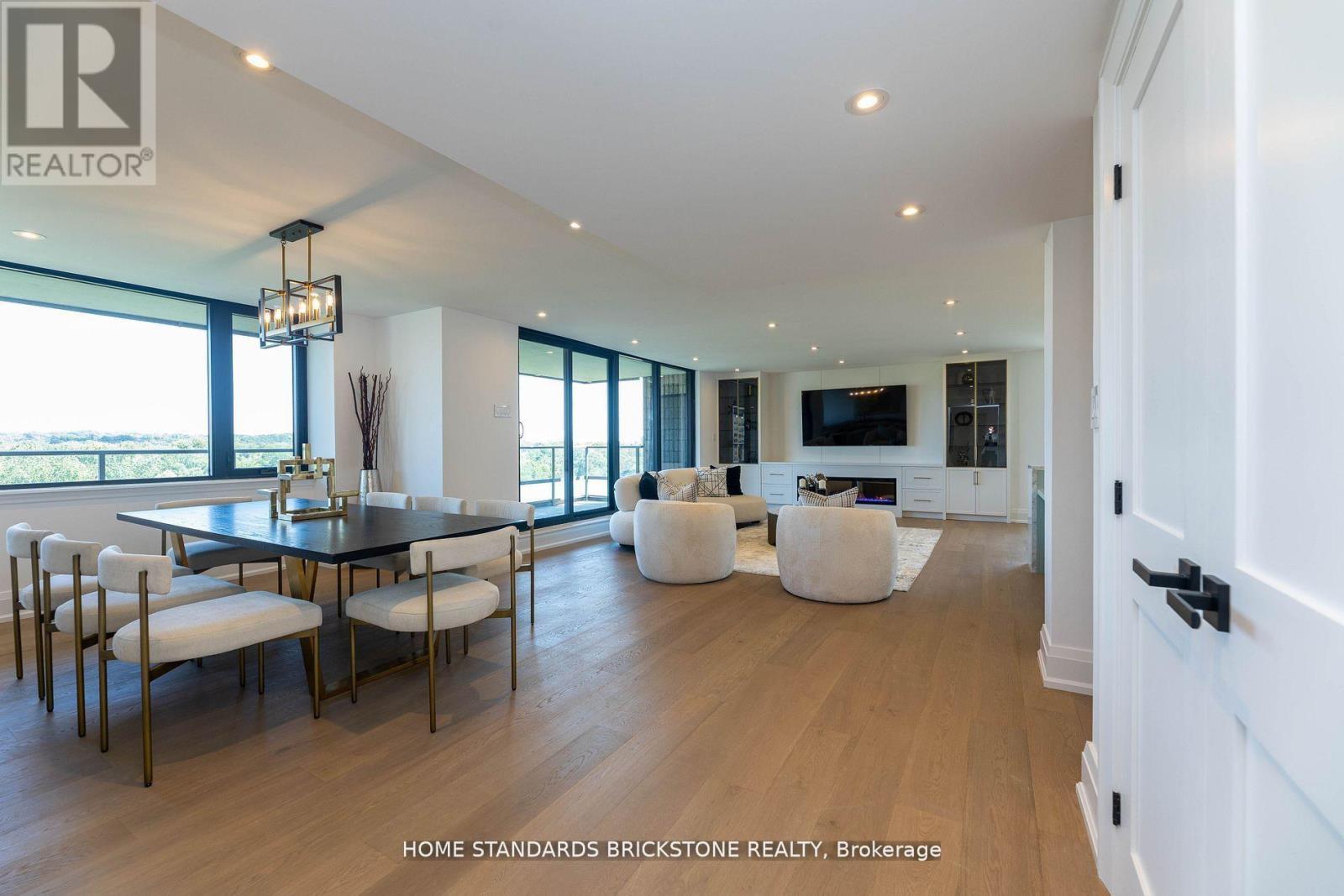 9D - 66 Collier Street, Toronto, ON - Indoor Photo Showing Dining Room