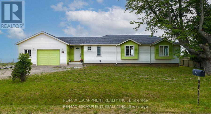 21 Villella Road, Haldimand, ON - Outdoor